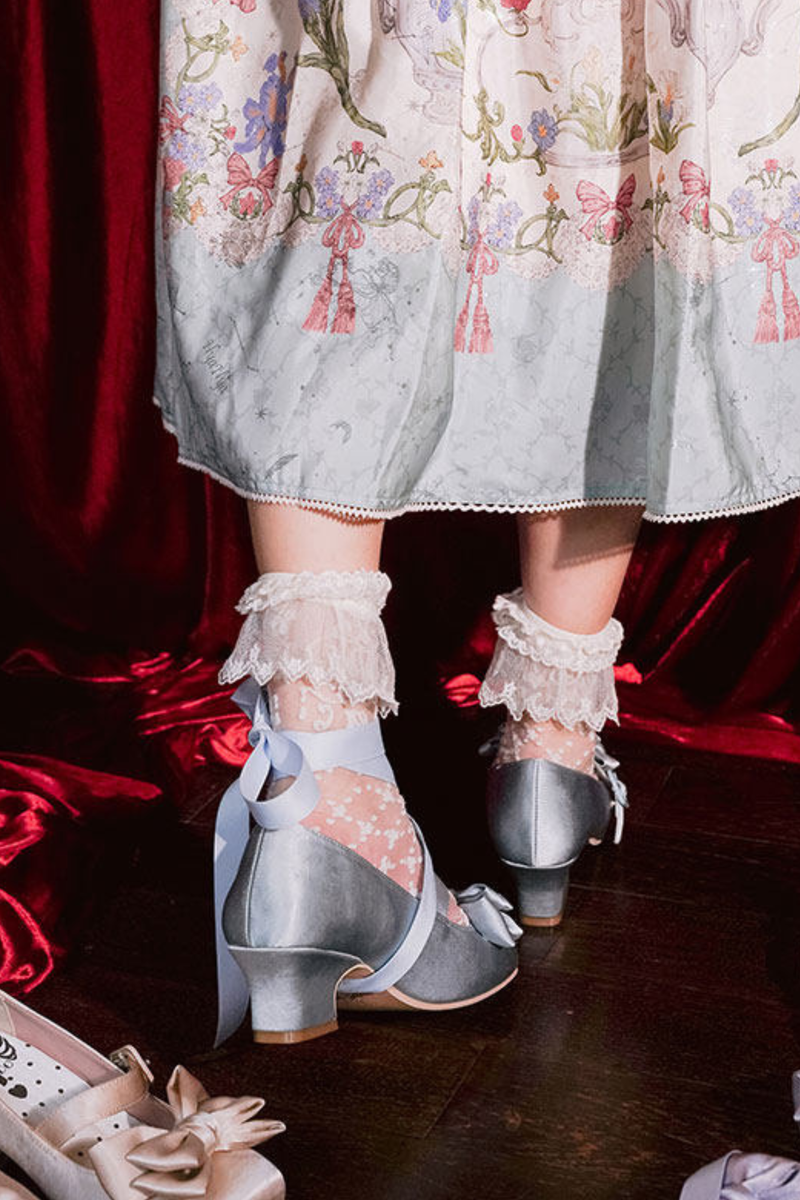 Lace-up Ribbon Satin Square Toe Shoes