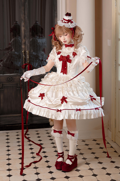 [pre-order Deadline: March 29] Cream Strawberry Lolita Dress