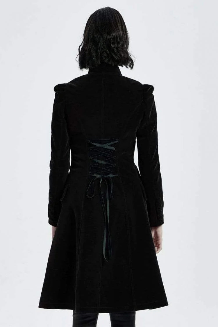 Subtly Elegant Coat with a Refined Vintage Look