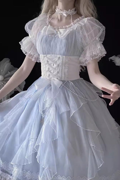 Classic Vintage Dress with a Flattering Fit