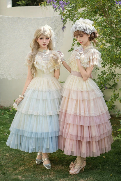 Subtly Elegant Dress with a Refined Vintage Look