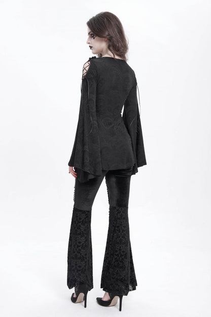 Subtly Elegant Blouse with a Refined Vintage Look