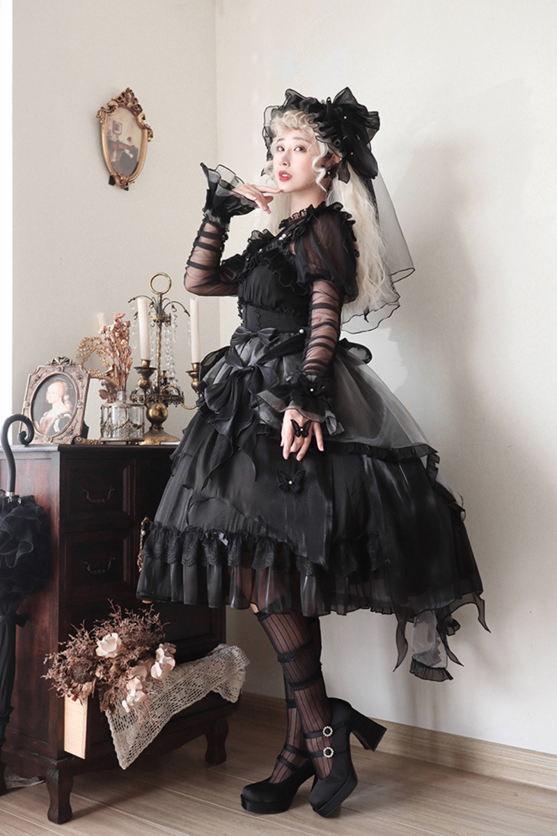 Flying Sleeves Big Lolita Dress