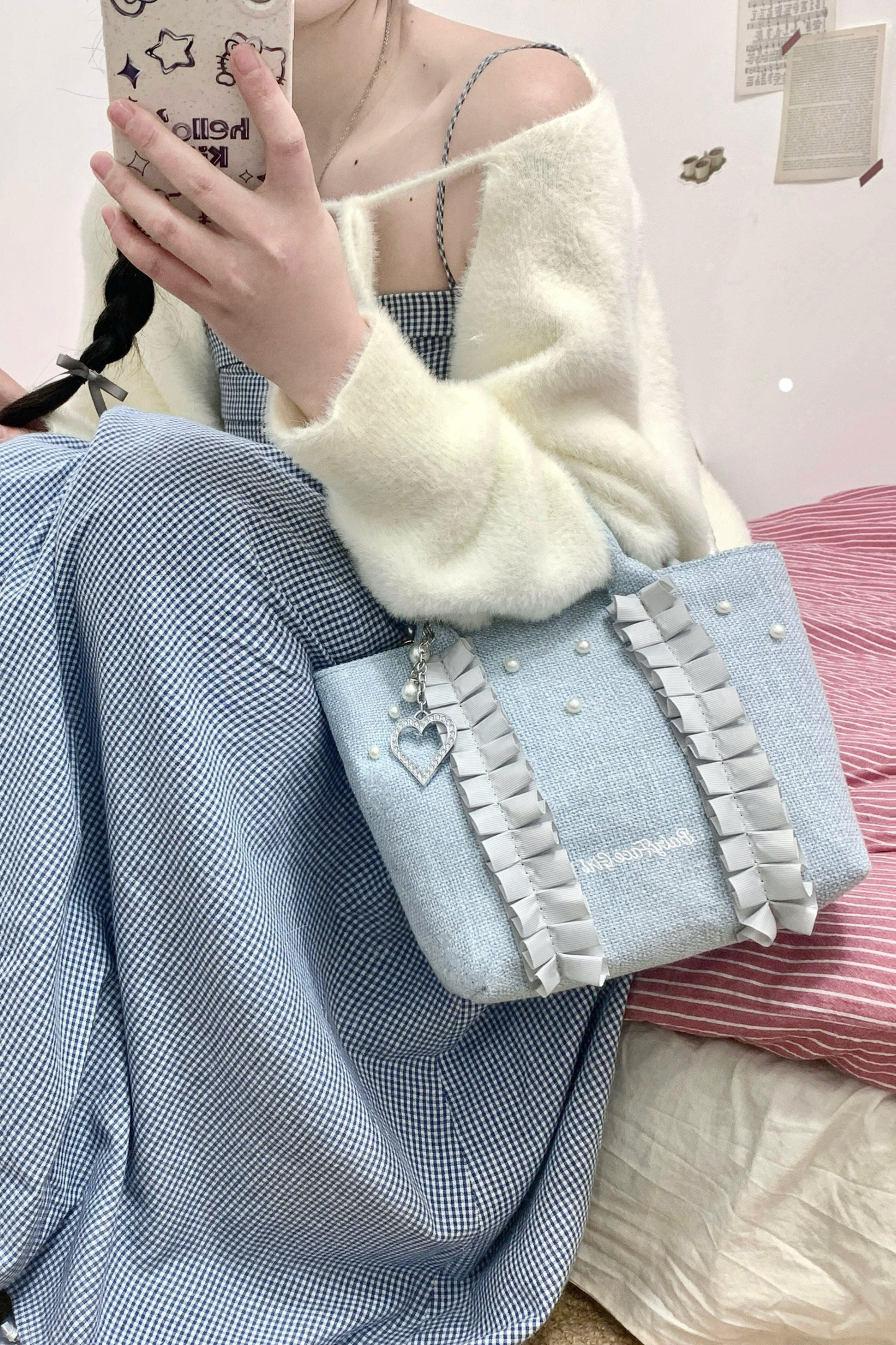 Sweetheart Pearl Ruffle Bag