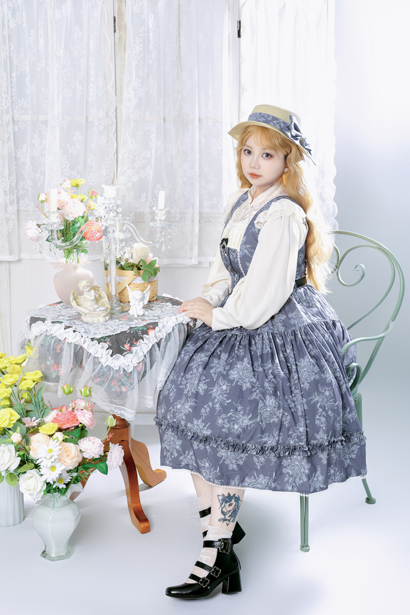 Sketch Wild Rose Lolita Jumper Skirt