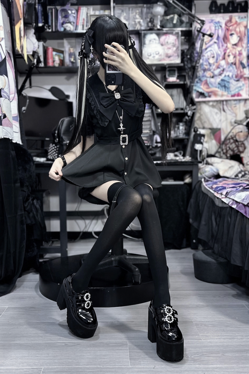 [pre-order] Dark Sweet Sailor Top + Ruffled Shorts