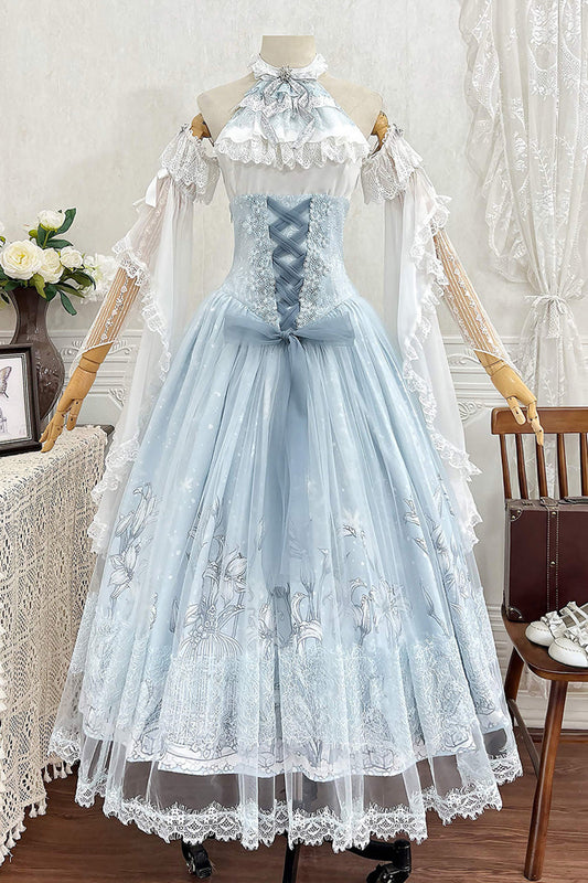 Effortlessly Elegant Garment with a Timeless Design