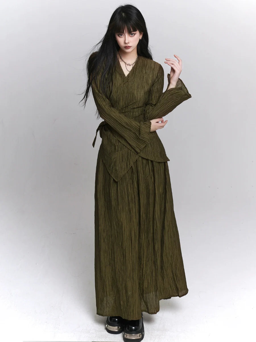 Dark Retro Waist Top + Loose Long Skirt