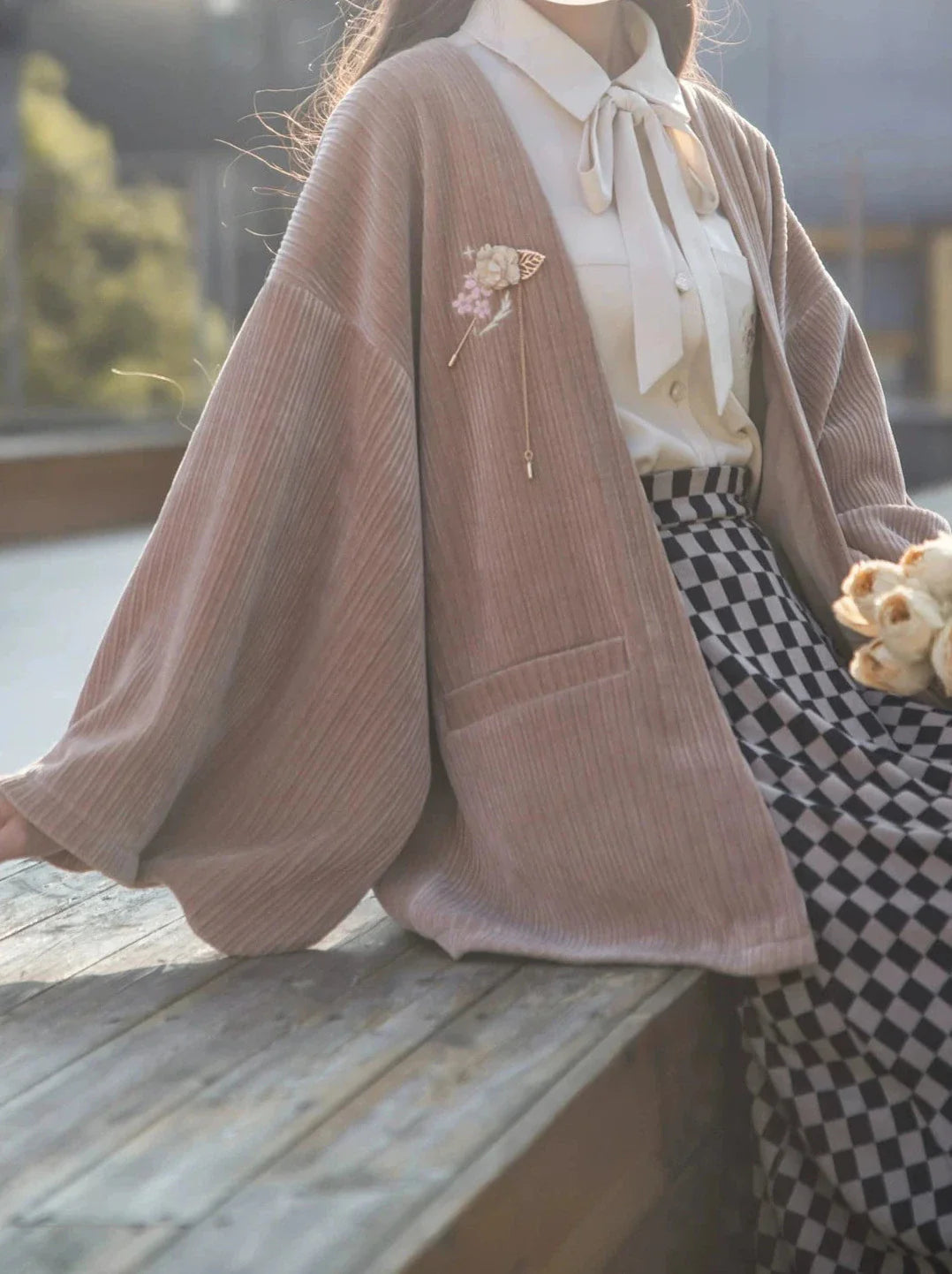 Sakura Note Showa Retro Haori Jacket + Chiffon Ribbon Shirt + Checkered Skirt + Dark Gray Skirt + Brooch