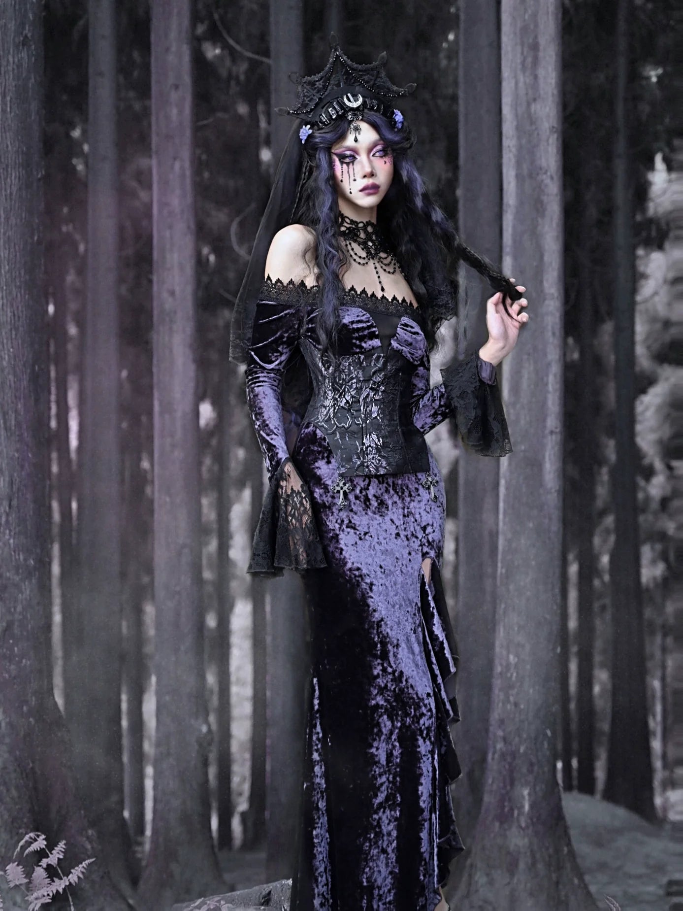 Luna Gothic Velvet One-shoulder Slim Mermaid Slit Dress