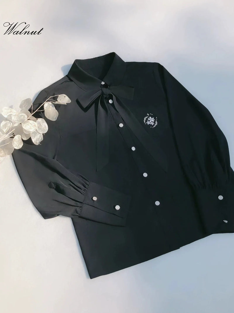 Sakura Note Showa Retro Haori Jacket + Chiffon Ribbon Shirt + Checkered Skirt + Dark Gray Skirt + Brooch