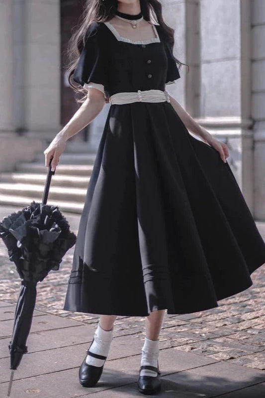 [pre-order] Black Square Collar French Retro Dress + Waist Ribbon + Black Ribbon Headband + Pearl Necklace