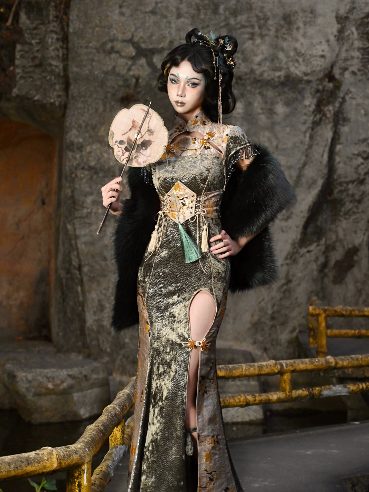 Dragon Festival Buckle Slim Mermaid Long Slit Cheongsam Dress
