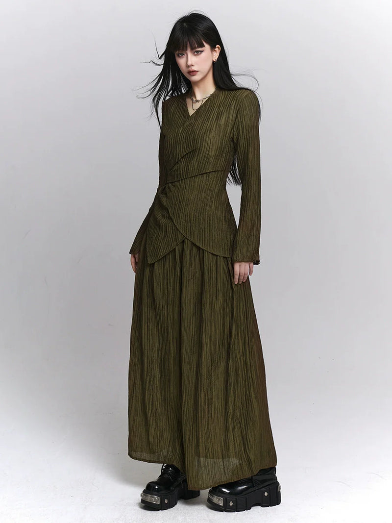 Dark Retro Waist Top + Loose Long Skirt