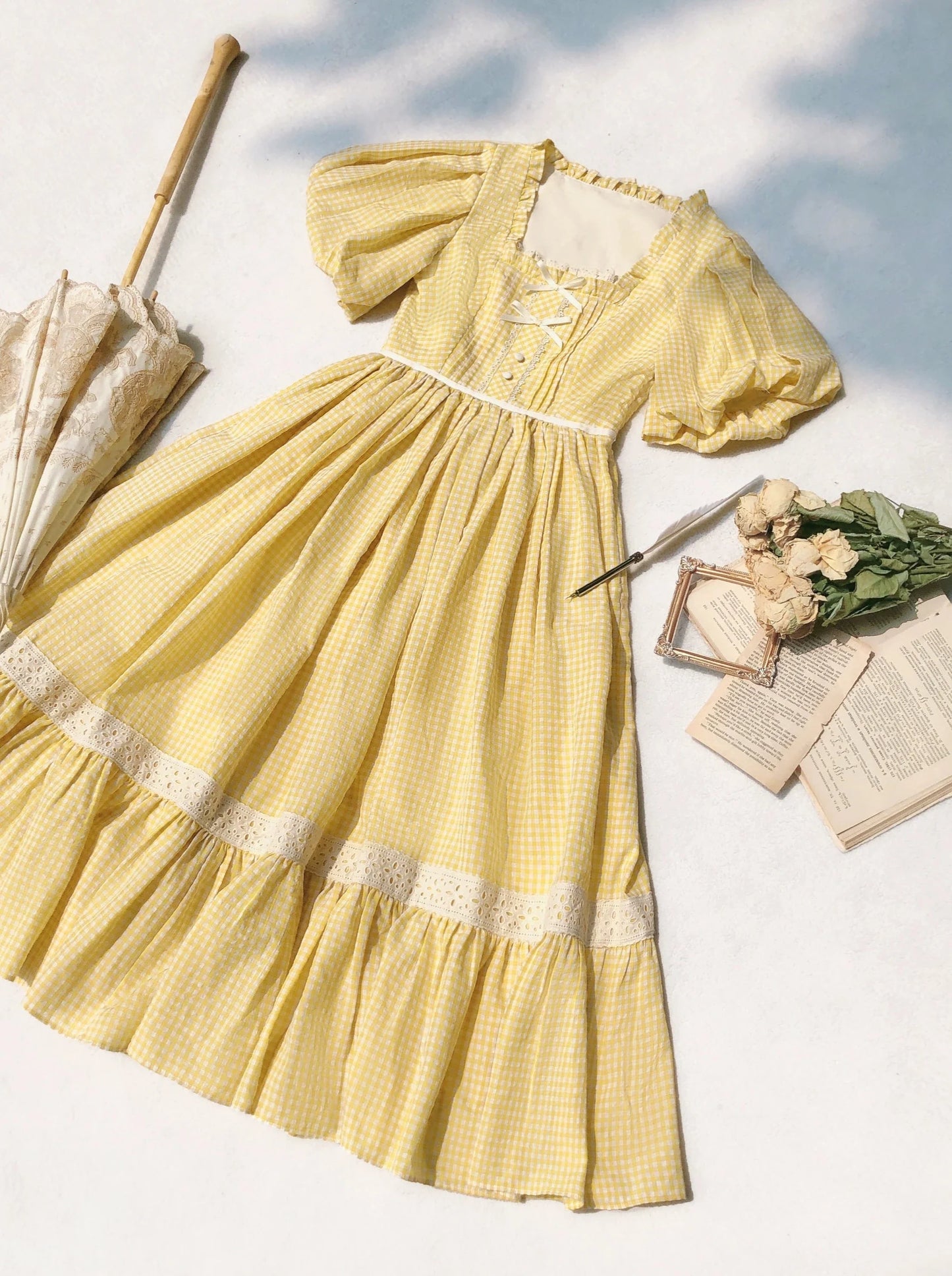 [pre-order] Retro Girly Yellow Dress + Apron + Ribbon