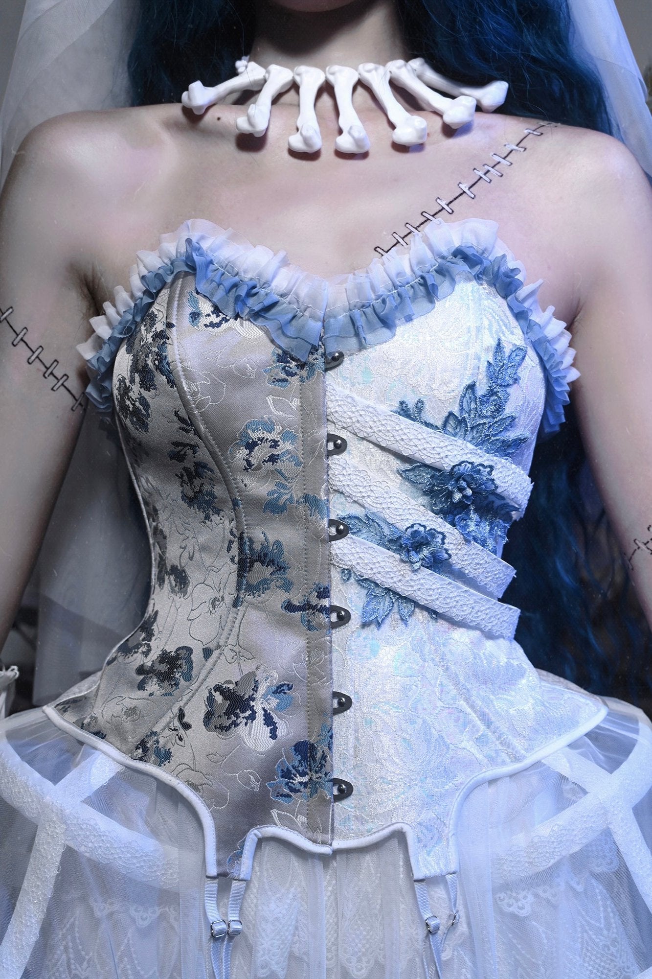 [pre-order] Zombie Bride Gothic Lace Corset Set