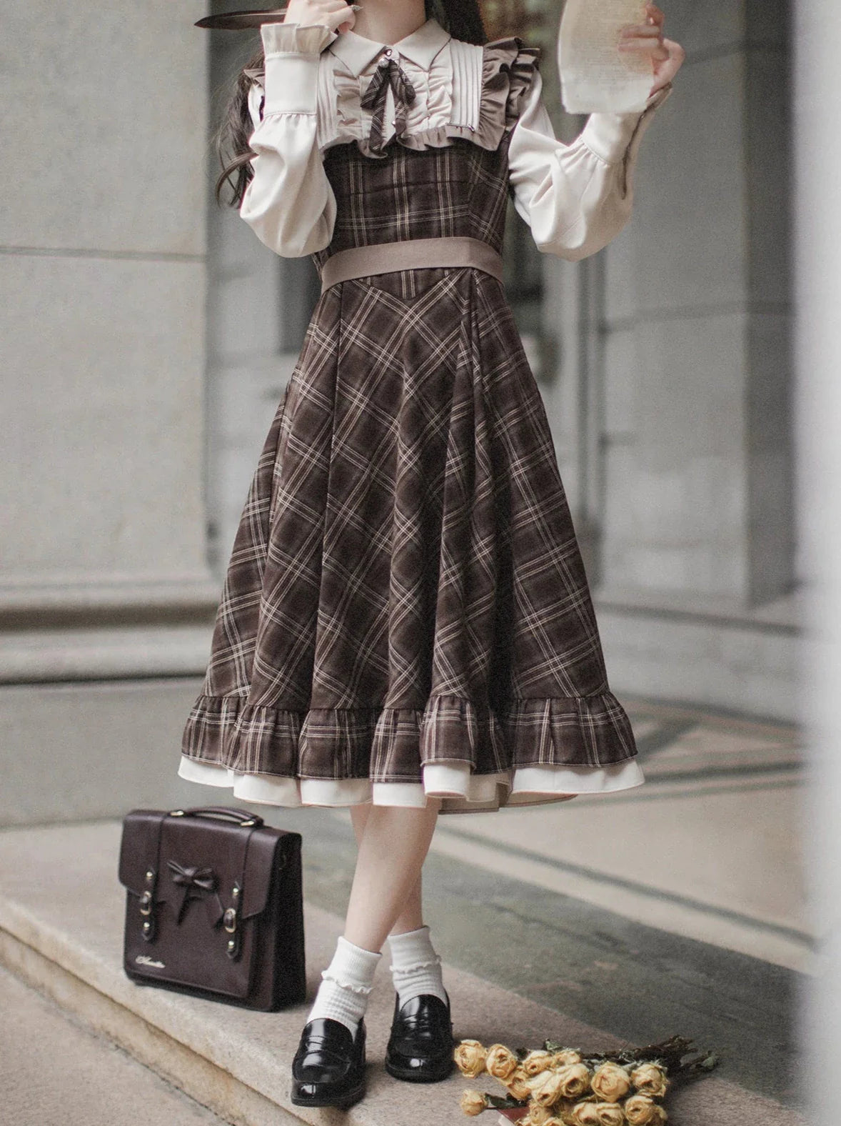Retro Brown Plaid Volume Sleeveless Layered Dress + Pearl Ribbon Accessory + Classic Belt Coat [pre-order]