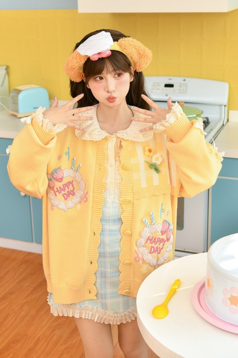 [pre-order] Strawberry Shortcake + Plaid High Waist Skirt + Custard Cardigan