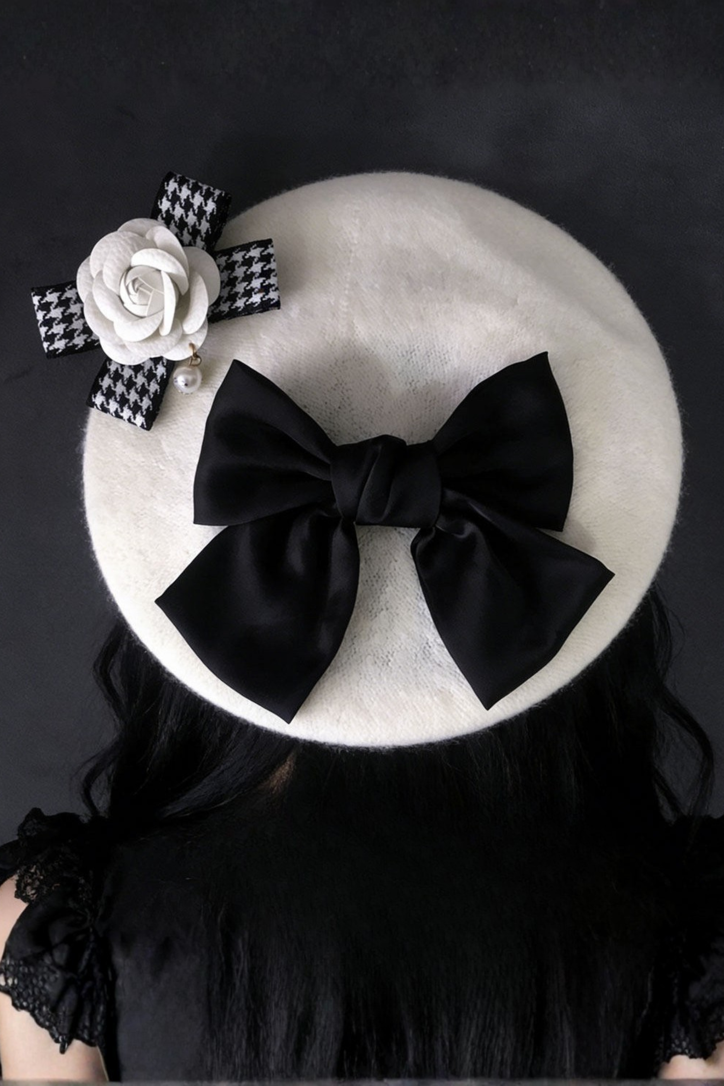 Gothic Velvet Bow Beret