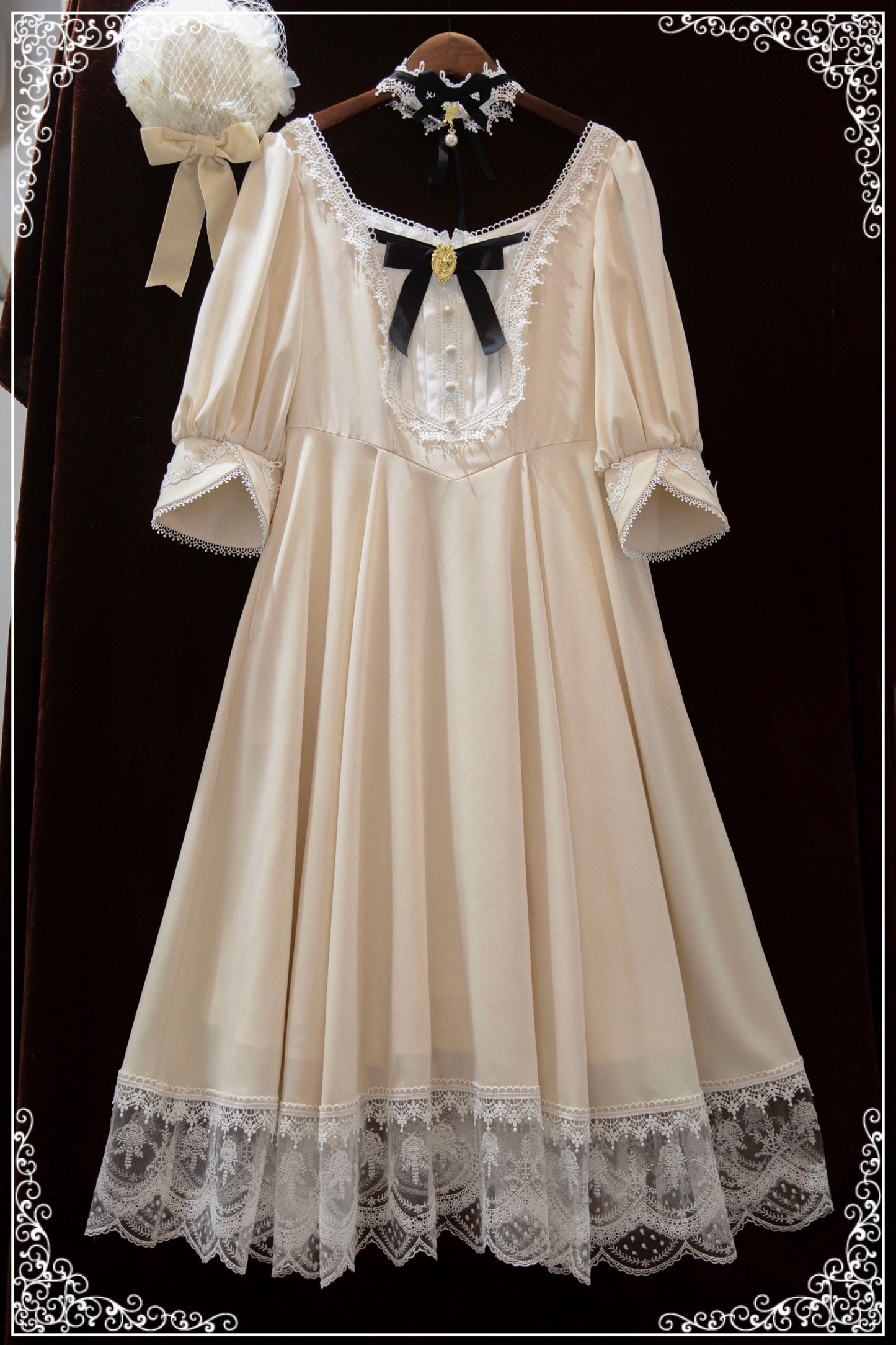 Retro Lace Classic Lolita Dress