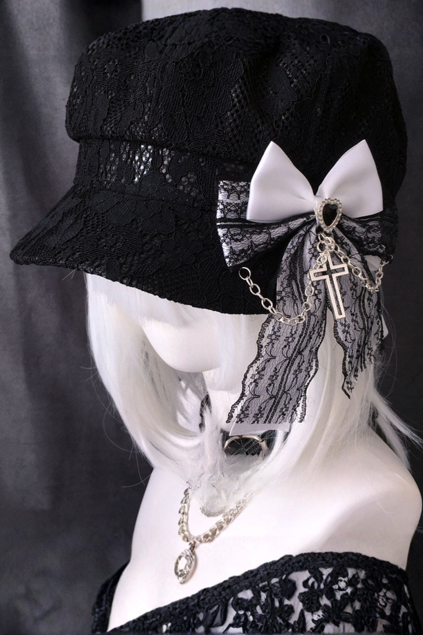 Lace Bow Beret