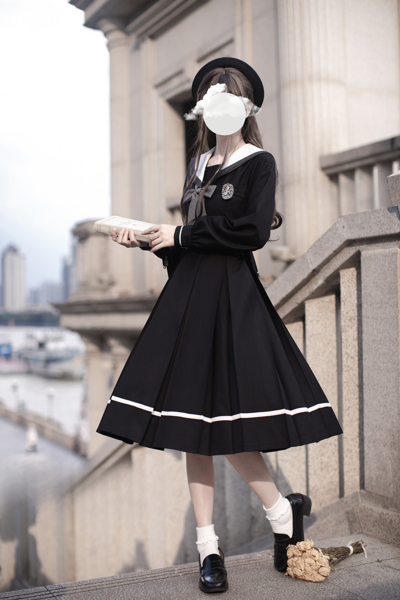 Preppy Style Dress + Ribbon + Brooch