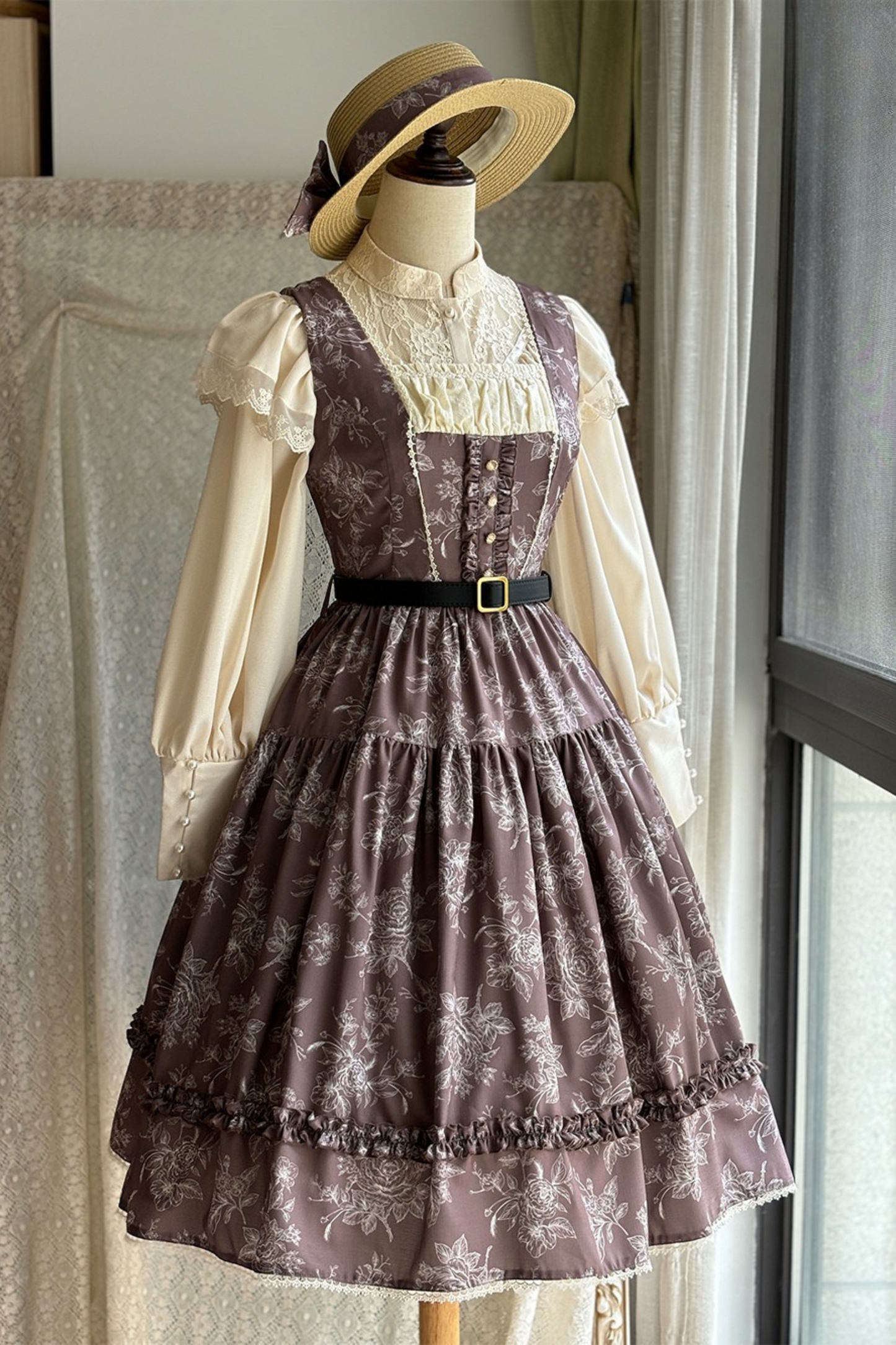 Sketch Wild Rose Lolita Jumper Skirt