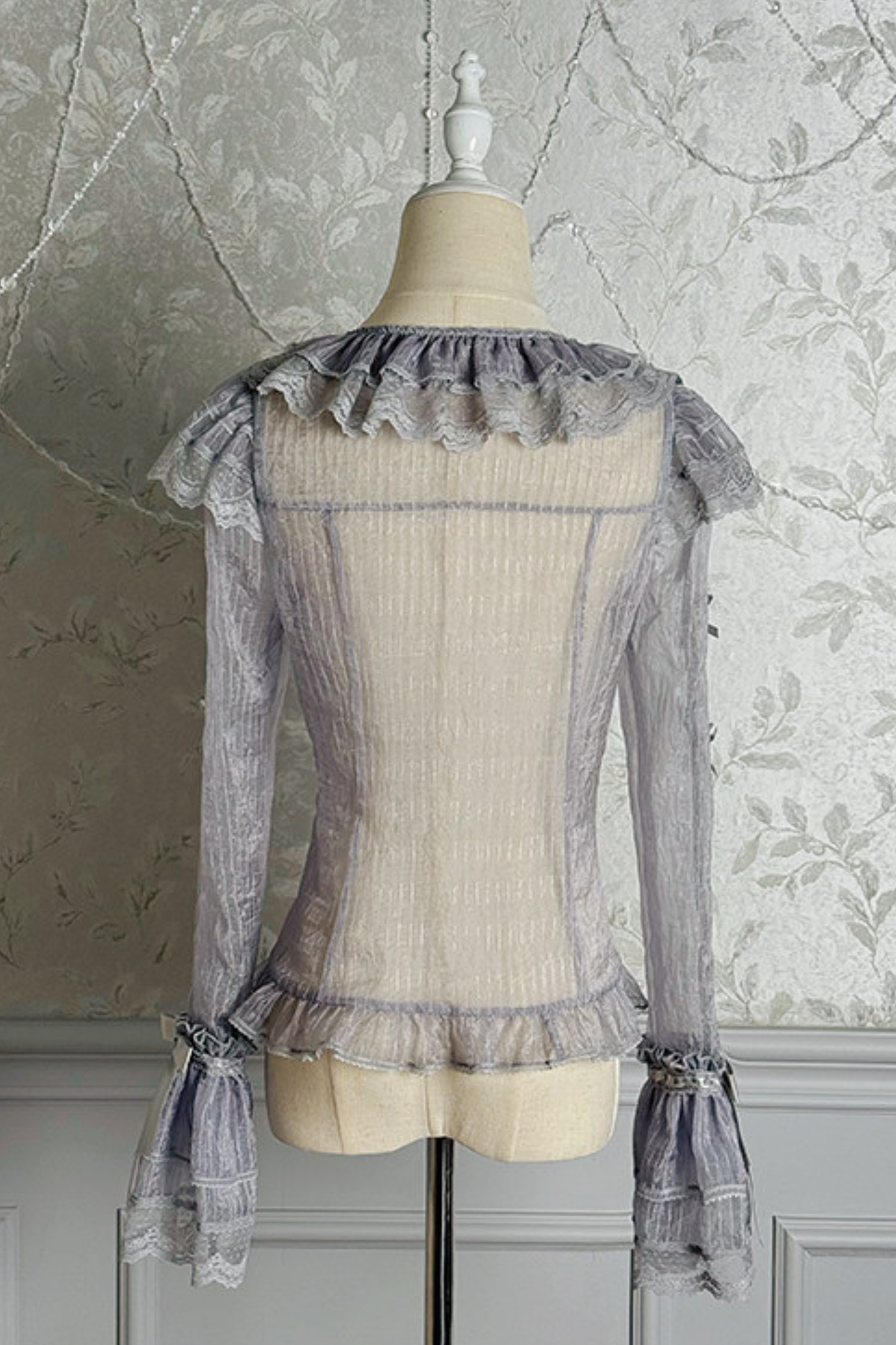 [pre-order Deadline: April 3] Fantasy Lace Lolita Blouse
