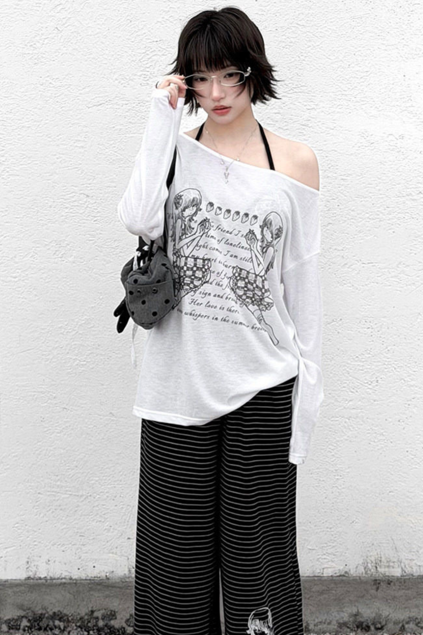 One Shoulder Top + Innerwear + Loose Pants