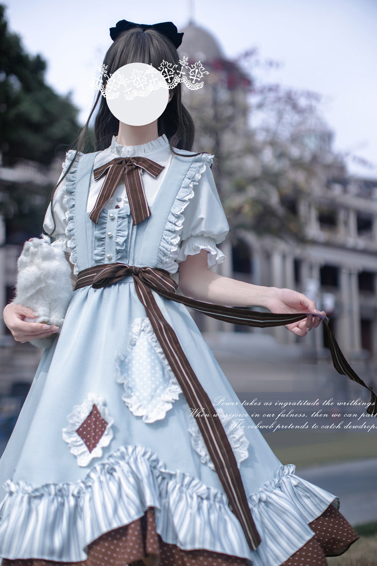 Casually Elegant Dress with a Refined Edge