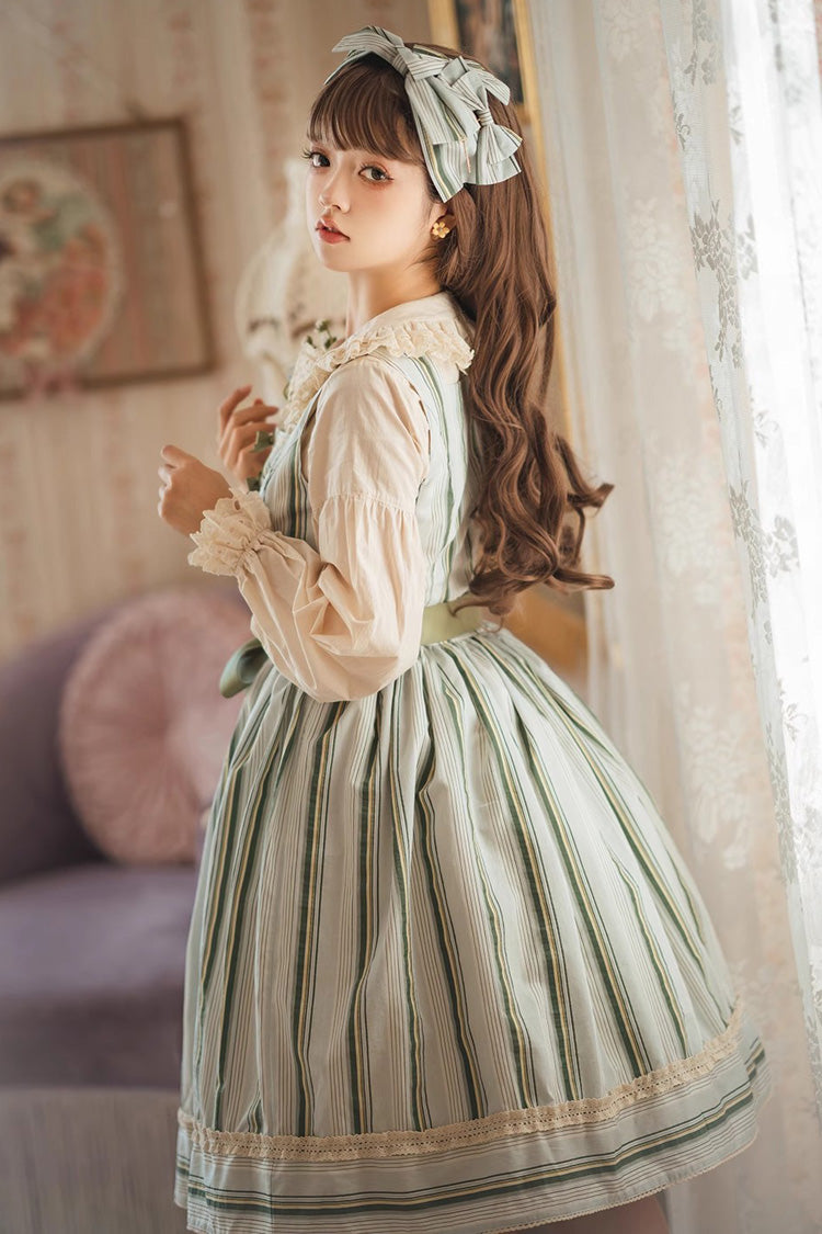 Subtly Elegant Dress with a Refined Vintage Look