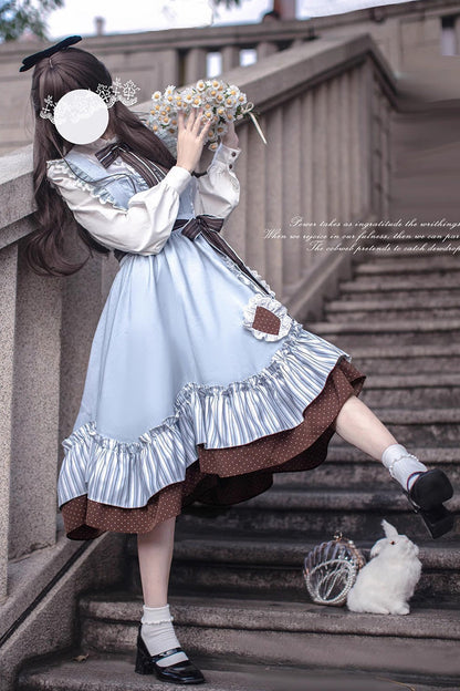 Thoughtfully Designed Dress in a Timeless Style
