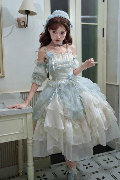 Vintage Style Dress with a Modern Fit