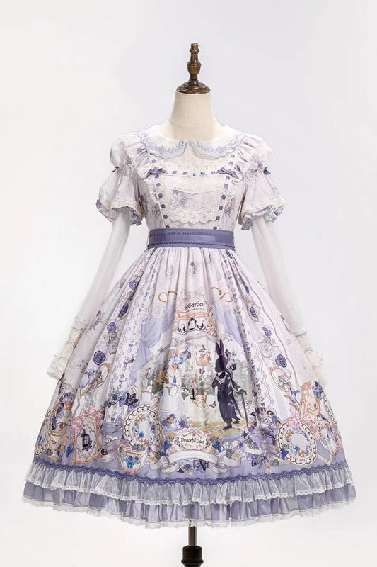 Finely Styled Dress with a Classic Vintage Look