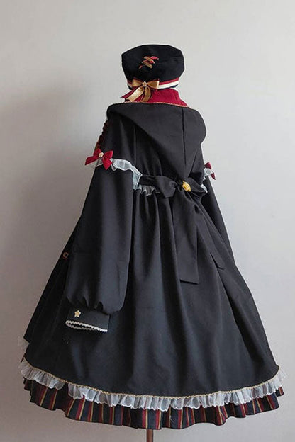 Finely Styled Dress with a Classic Vintage Look