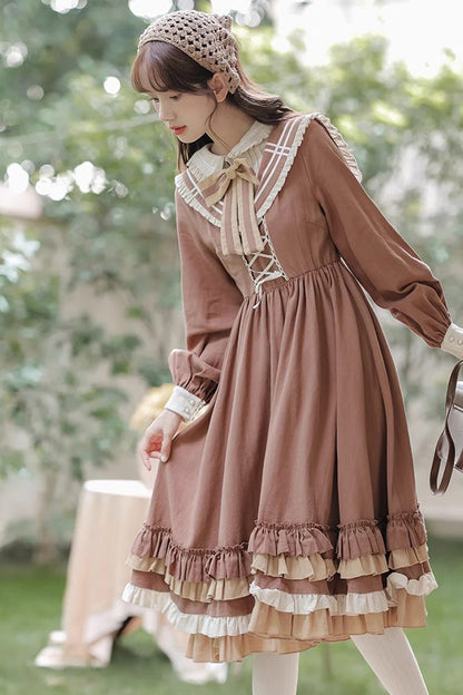 Sophisticated Dress with a Clean Classic Look