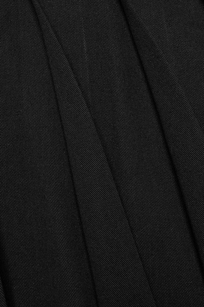 Sophisticated Garment with a Clean Classic Look