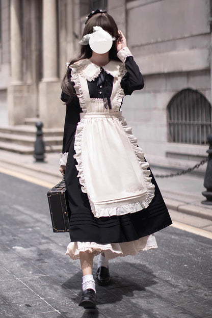 Thoughtfully Designed Dress in a Timeless Style