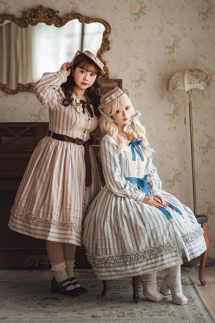 Subtly Elegant Dress with a Refined Vintage Look