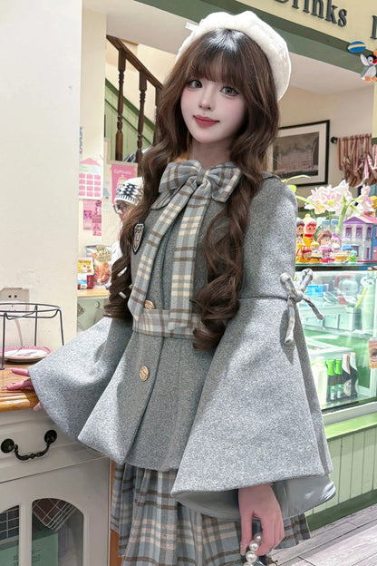 Classic Vintage Coat with a Flattering Fit