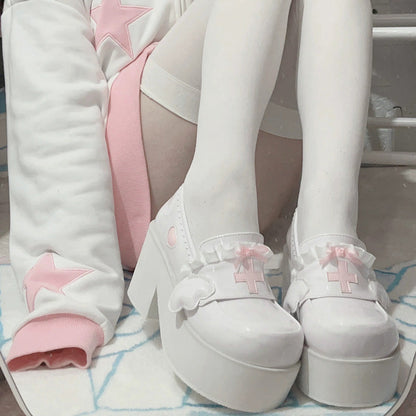 Casually Elegant Shoes with a Refined Edge