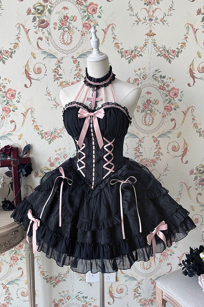 Finely Styled Dress with a Classic Vintage Look