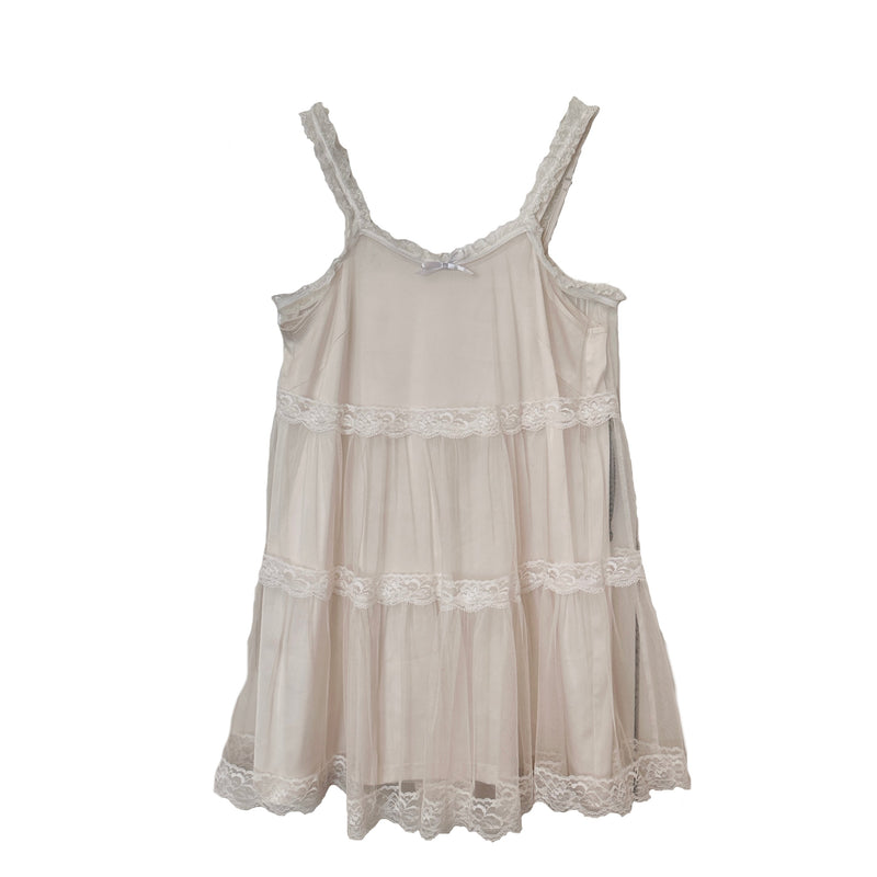 China Buckle Little Top + Uras Camisole + Flared Pants