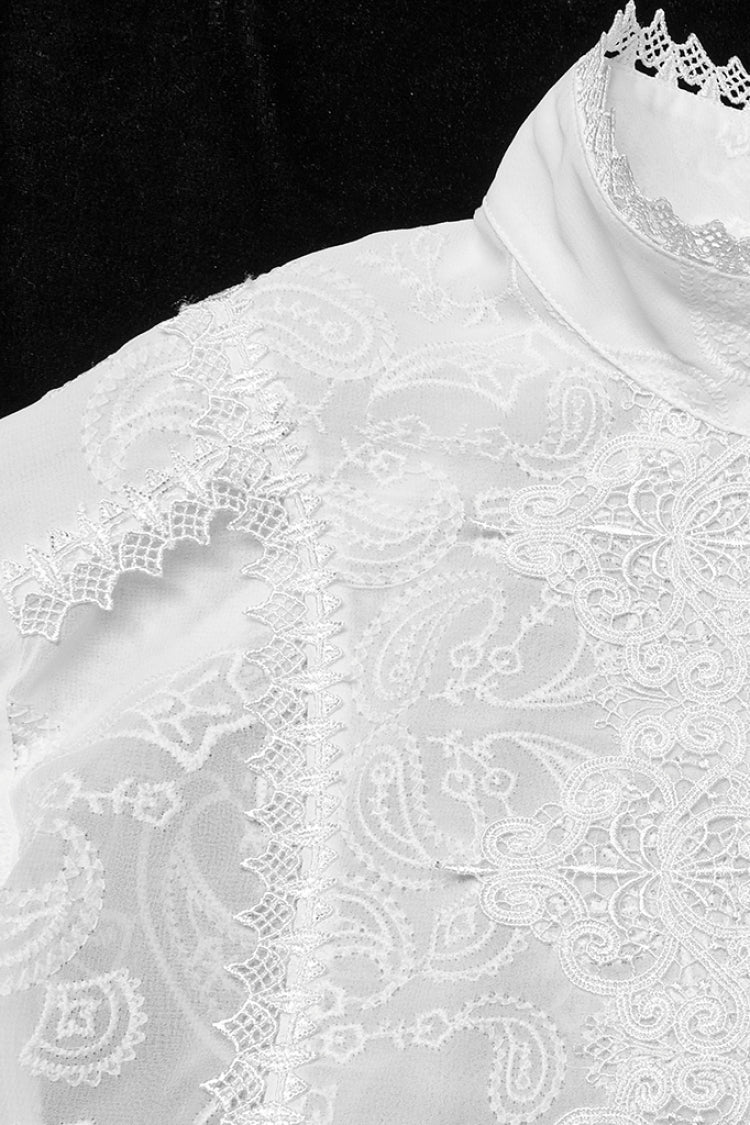 Casually Elegant Blouse with a Refined Edge