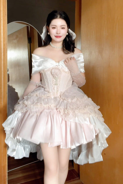 Classic Designed Dress in a Timeless Cut