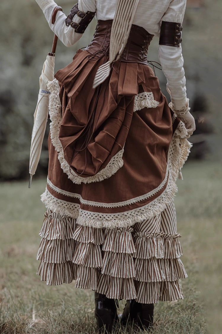 Casually Elegant Garment with a Refined Edge
