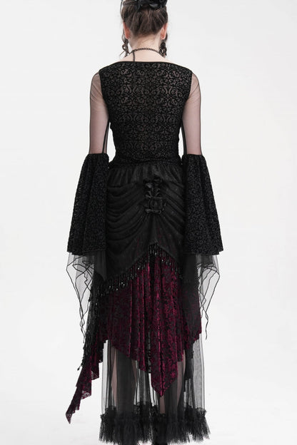 Finely Styled Garment with a Classic Vintage Look