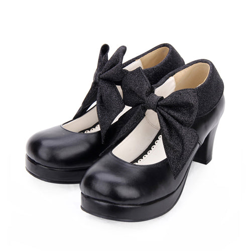 Casually Elegant Shoes with a Refined Edge