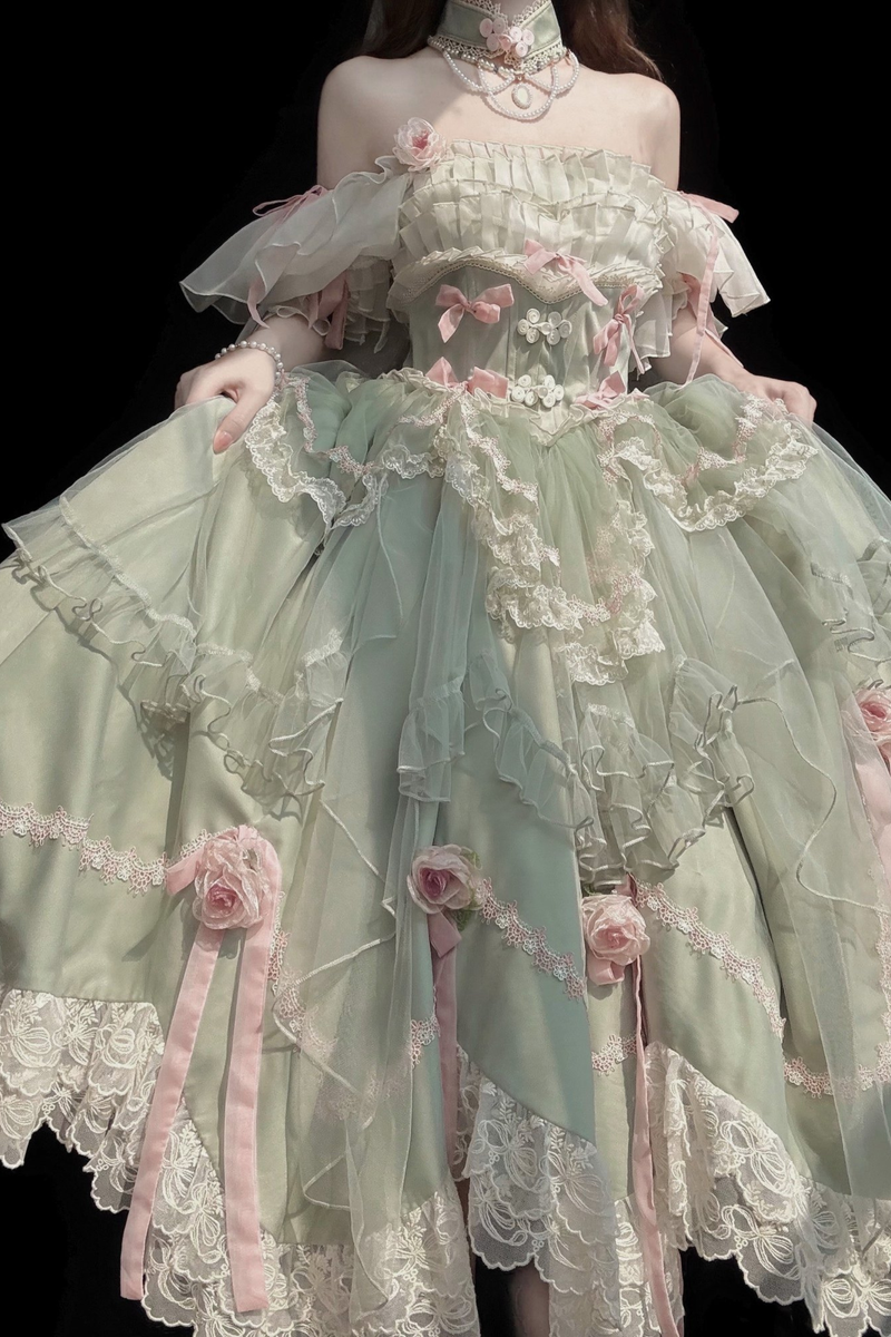 Sweet Princess Dress + Train + Veil + Accessories
