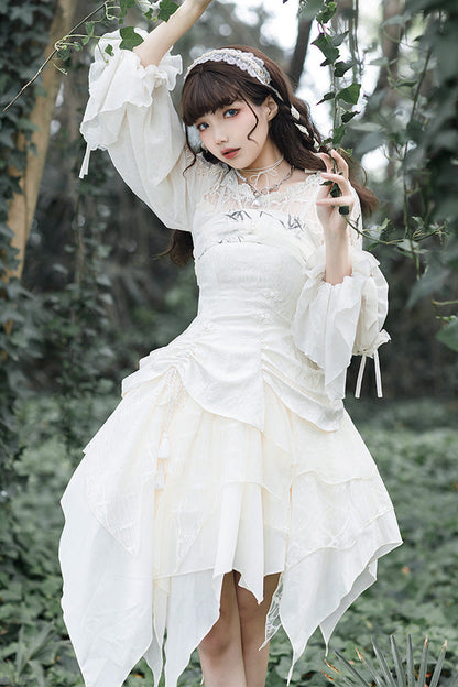 Beautifully Crafted Dress in a Classic Style